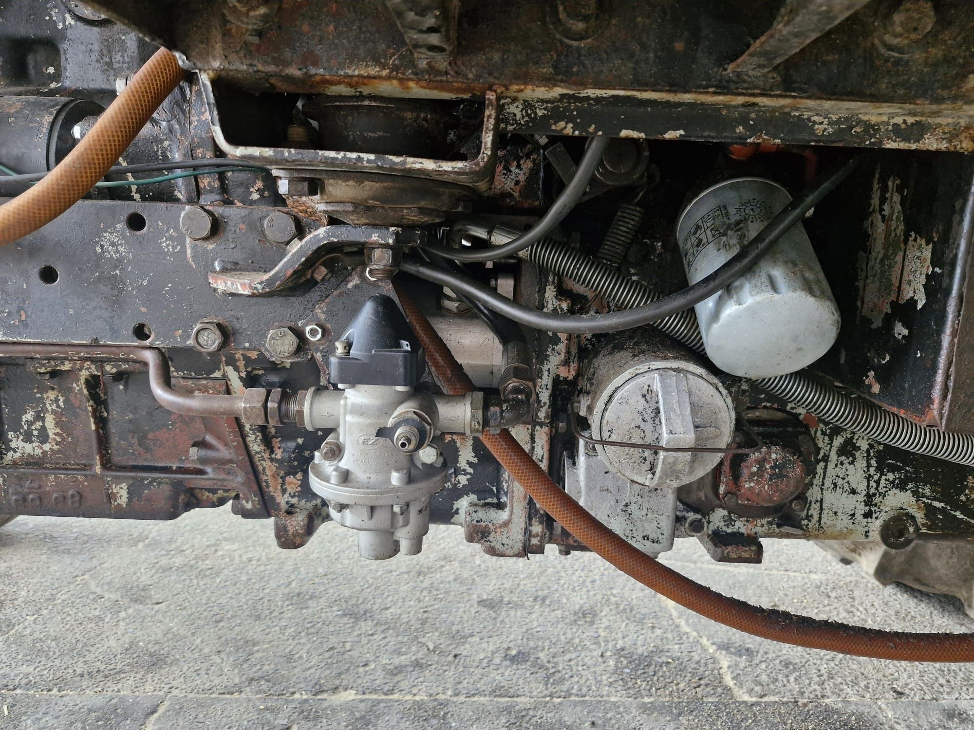 Ursus 1222, nie 1212, 1201, 1224, 1214, 1204 zetor 12011, 12111.