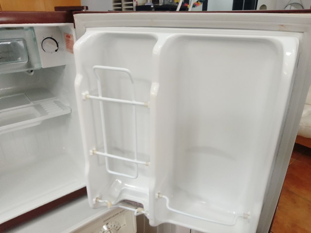 Frigobar LG (Óptimo Estado/Perfeito Funcionamento/Damos Garantia)