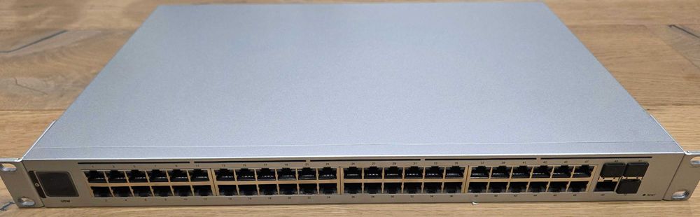 Ubiquiti Networks UniFi USW-48 switch zarządzalny L2 Gigabit Ethernet