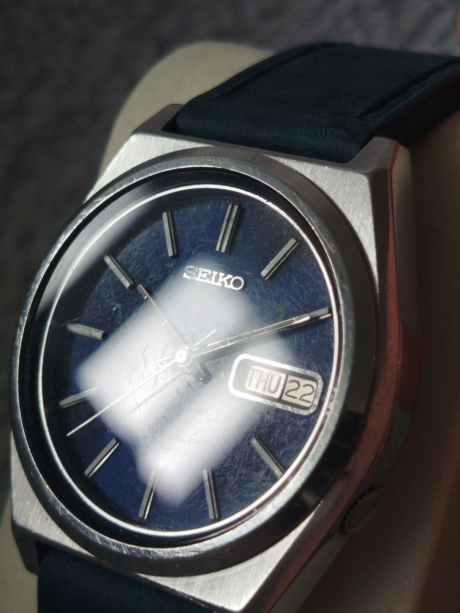 Zegarek Seiko 5 Automatic 7009 silver navy blue vintage old money