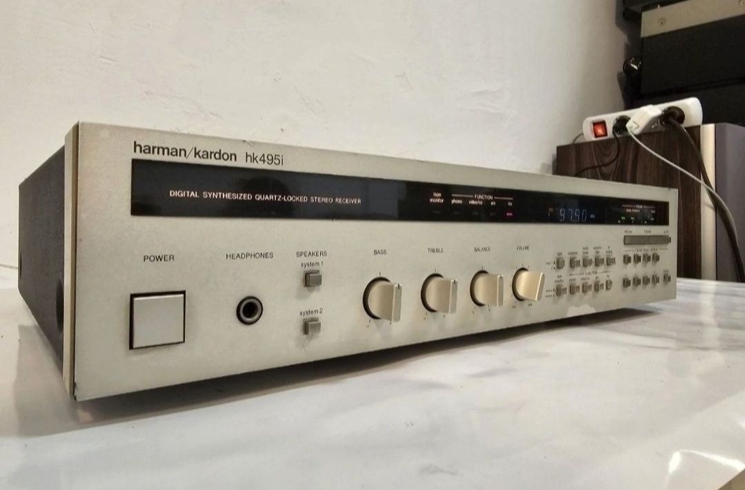 Stereo Amplifier Harman Kardon HK 495i