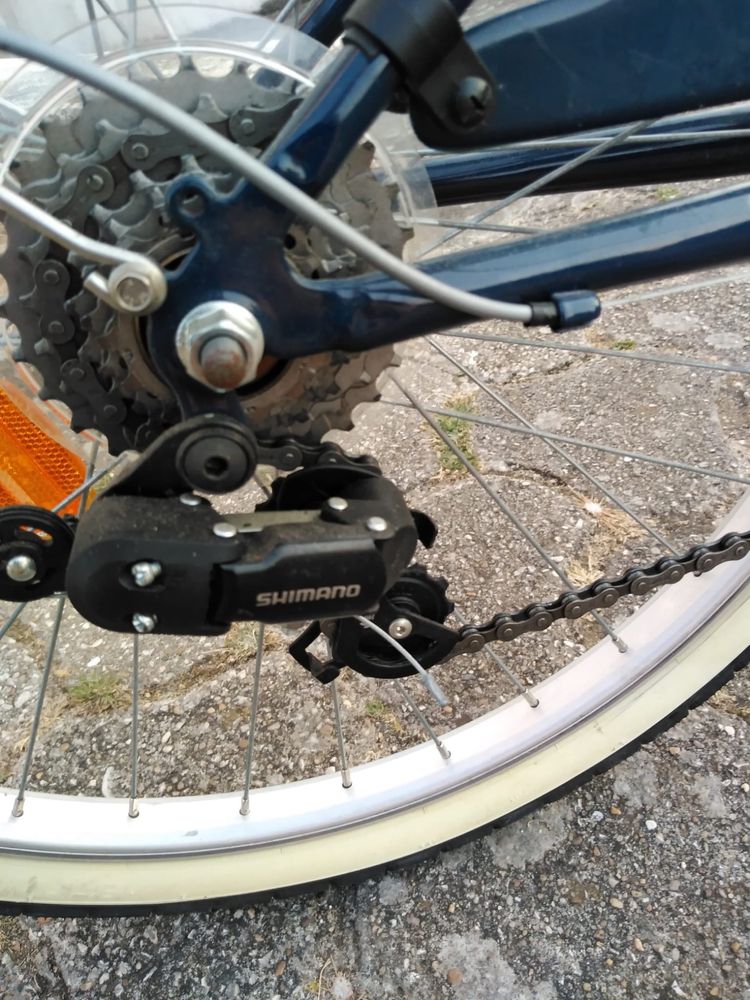 Bicicleta de criança/ jovem