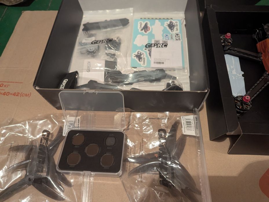 Фпв дрон Vapor-X5 04 Pro GEPRC на цифрі DJI O4.Pro ERLS2.4+ GPS