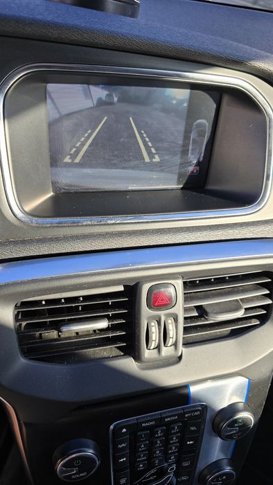 Volvo v40 r-type