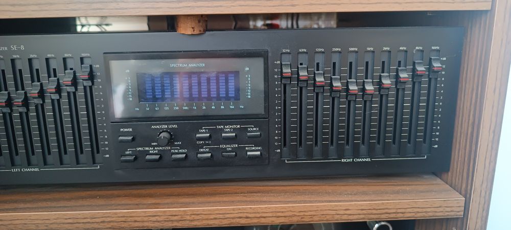 Sansui Stereo Graphic Equalizer SE-8