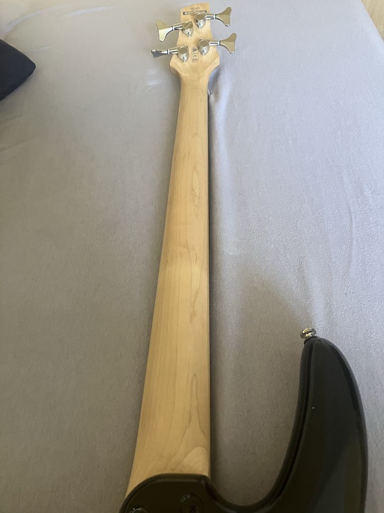 Gitara basowa Ibanez gsr 180