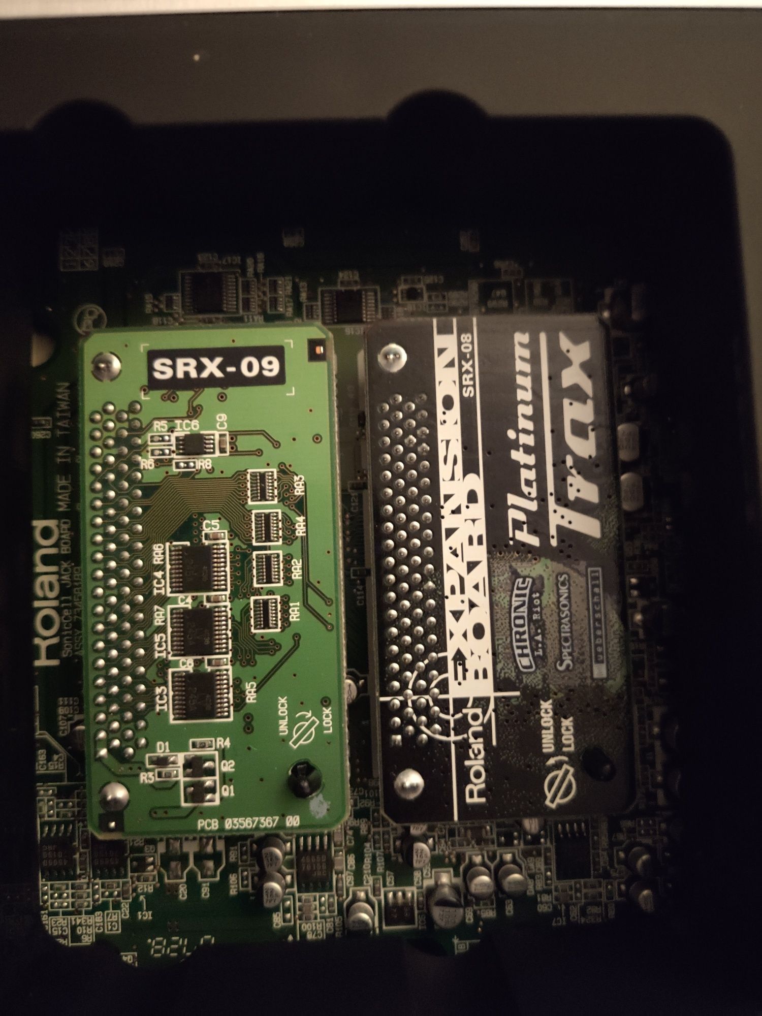 Roland Sonic Cell 2SRX - 128-głosowy Moduł Syntezatora z Kartami SRX
