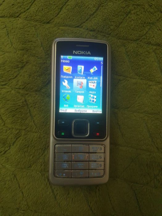 Продам Nokia 6300