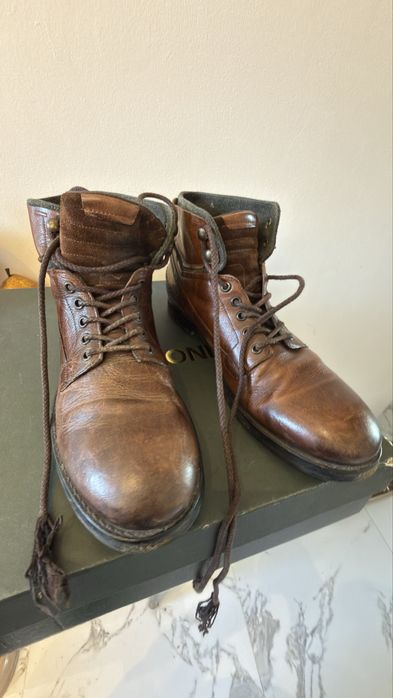 Skorzane buty 40 /25, 5 cm