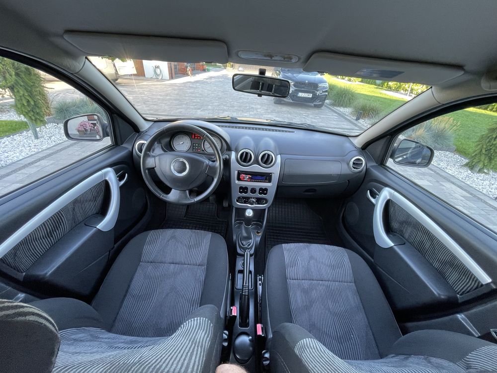 Dacia Sandero 1.4 mpi 90 tys przebiegu/ jeden wlasciciel