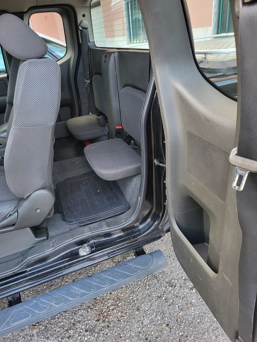 Nissan Navara king cab