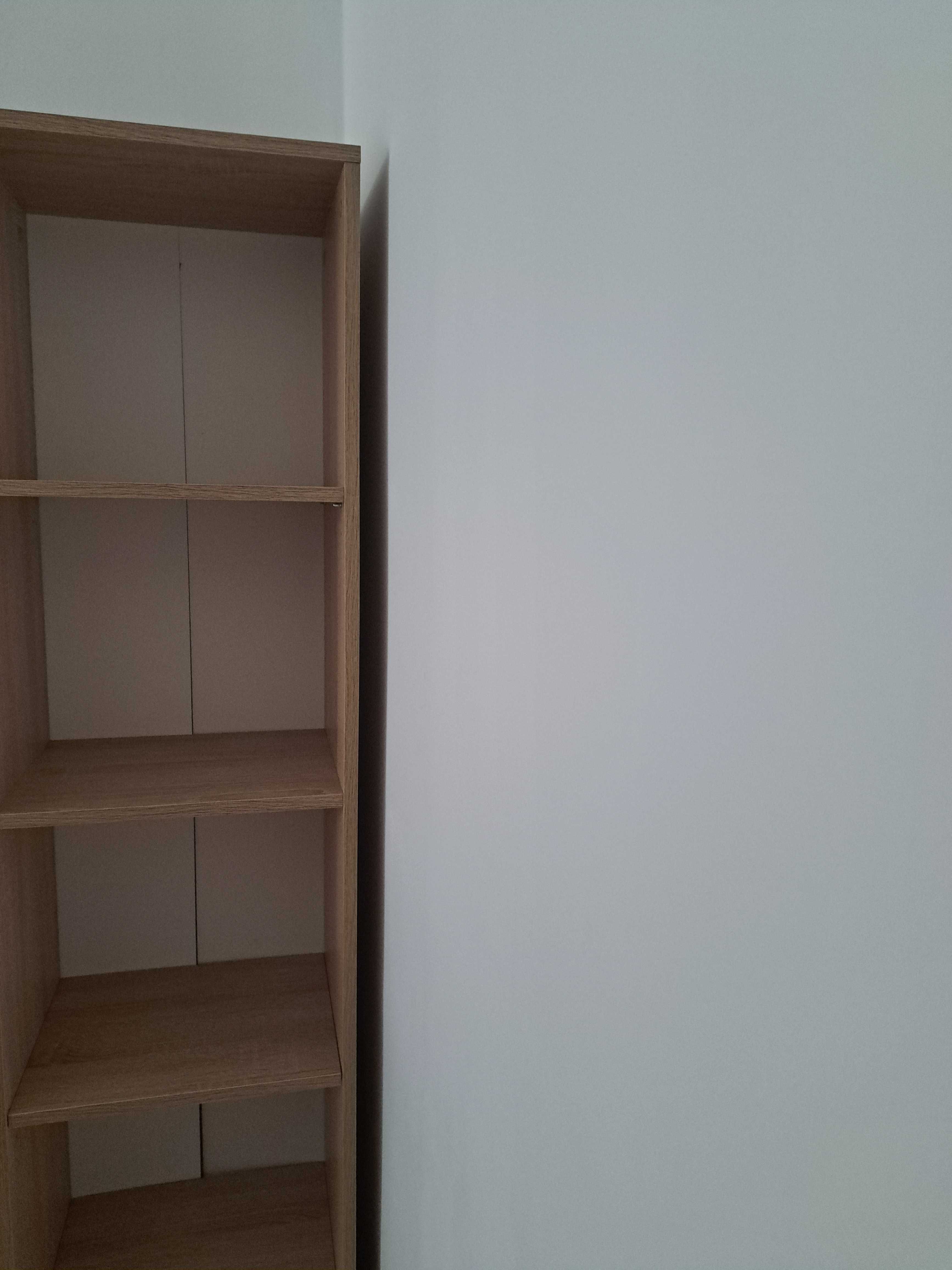 Słupek na książki