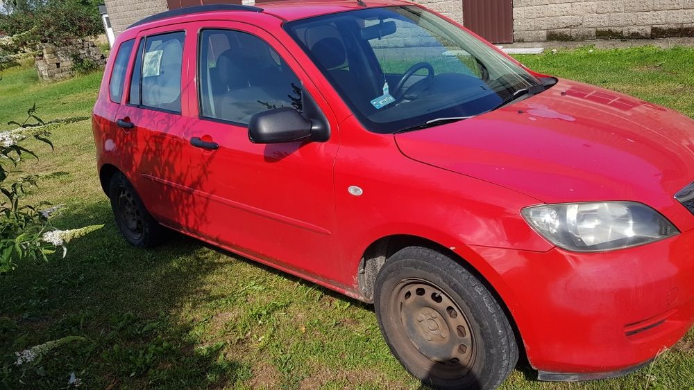 Samochód Mazda 2