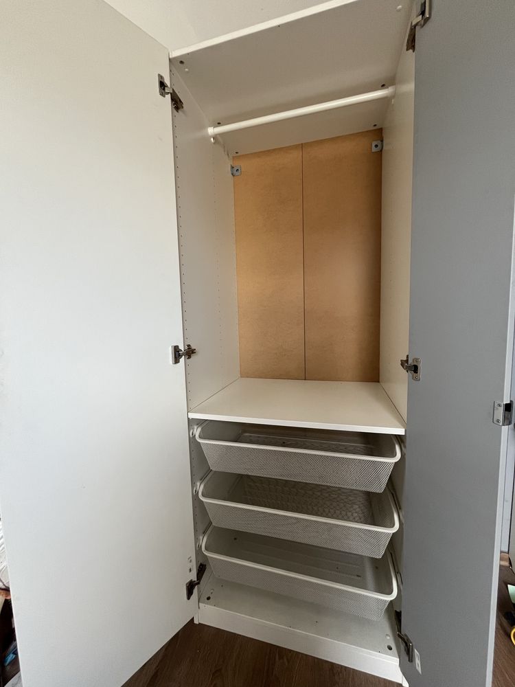 Szafa IKEA z lustrem