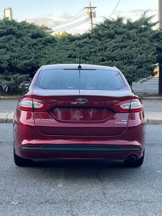 Ford Fusion      2014
