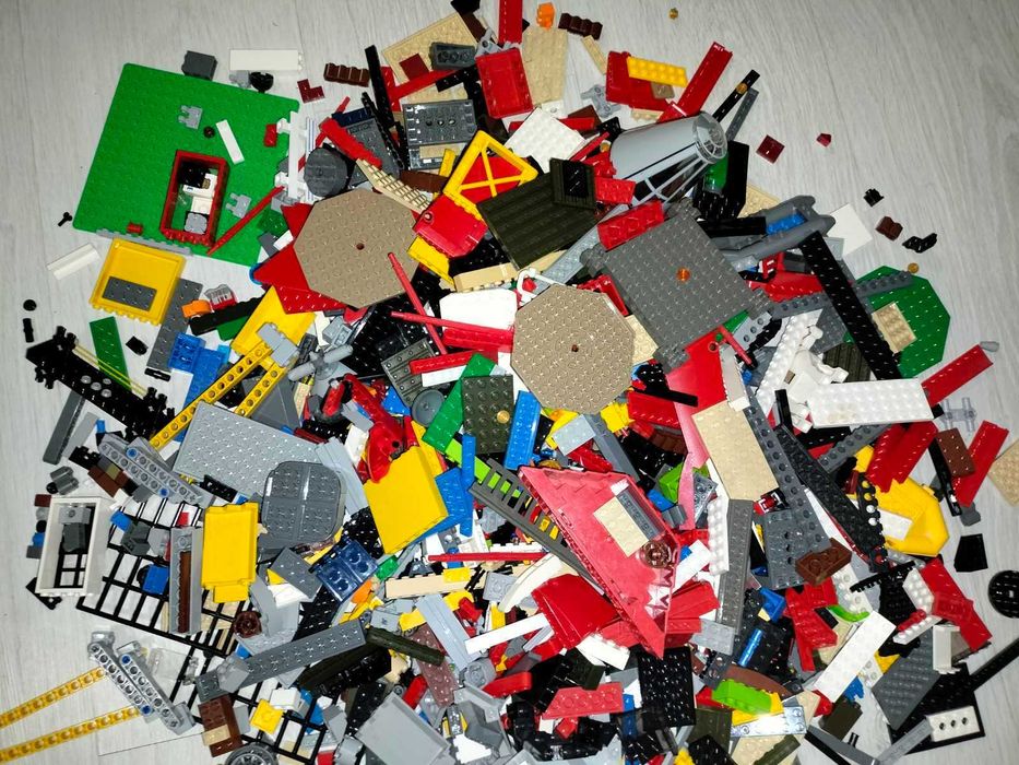 Оригінальні деталі конструктора LEGO