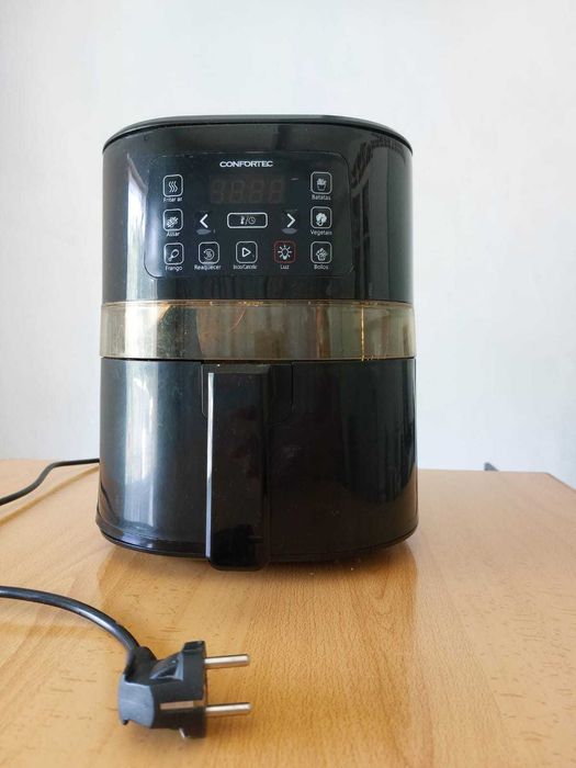 Air fryer em otimo estado