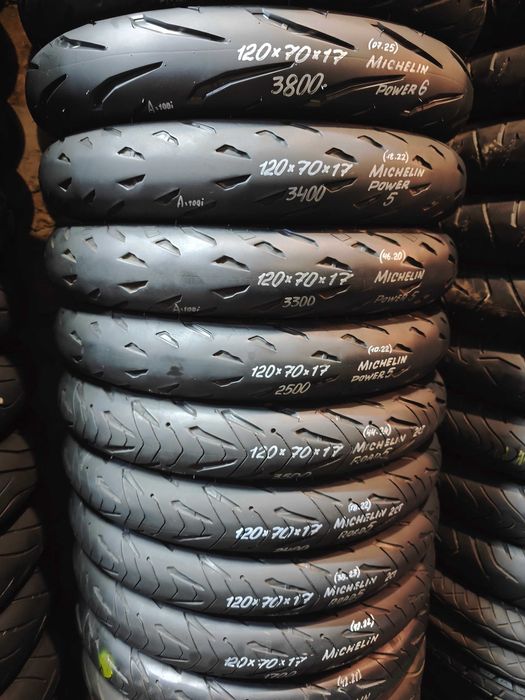 Мото шина резина спорт 120/60 70 R17 передня з Німеччини