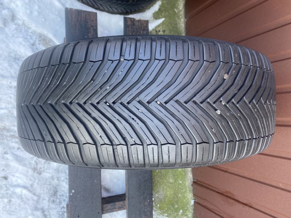 Opona 235/50r19 Michelin Cross Climate SUV