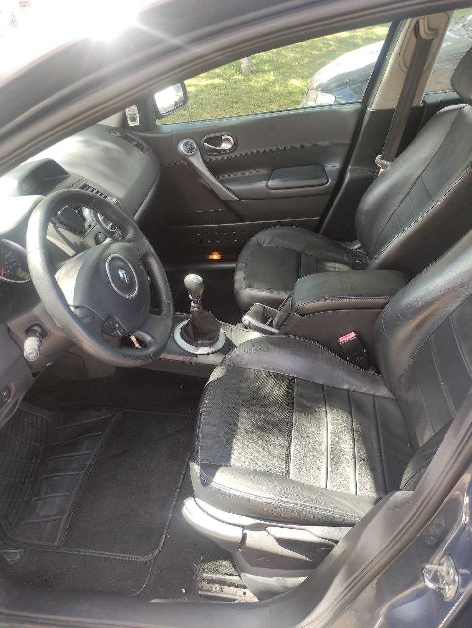 Renault Megane 1.5 Dci com garantia 10 meses.