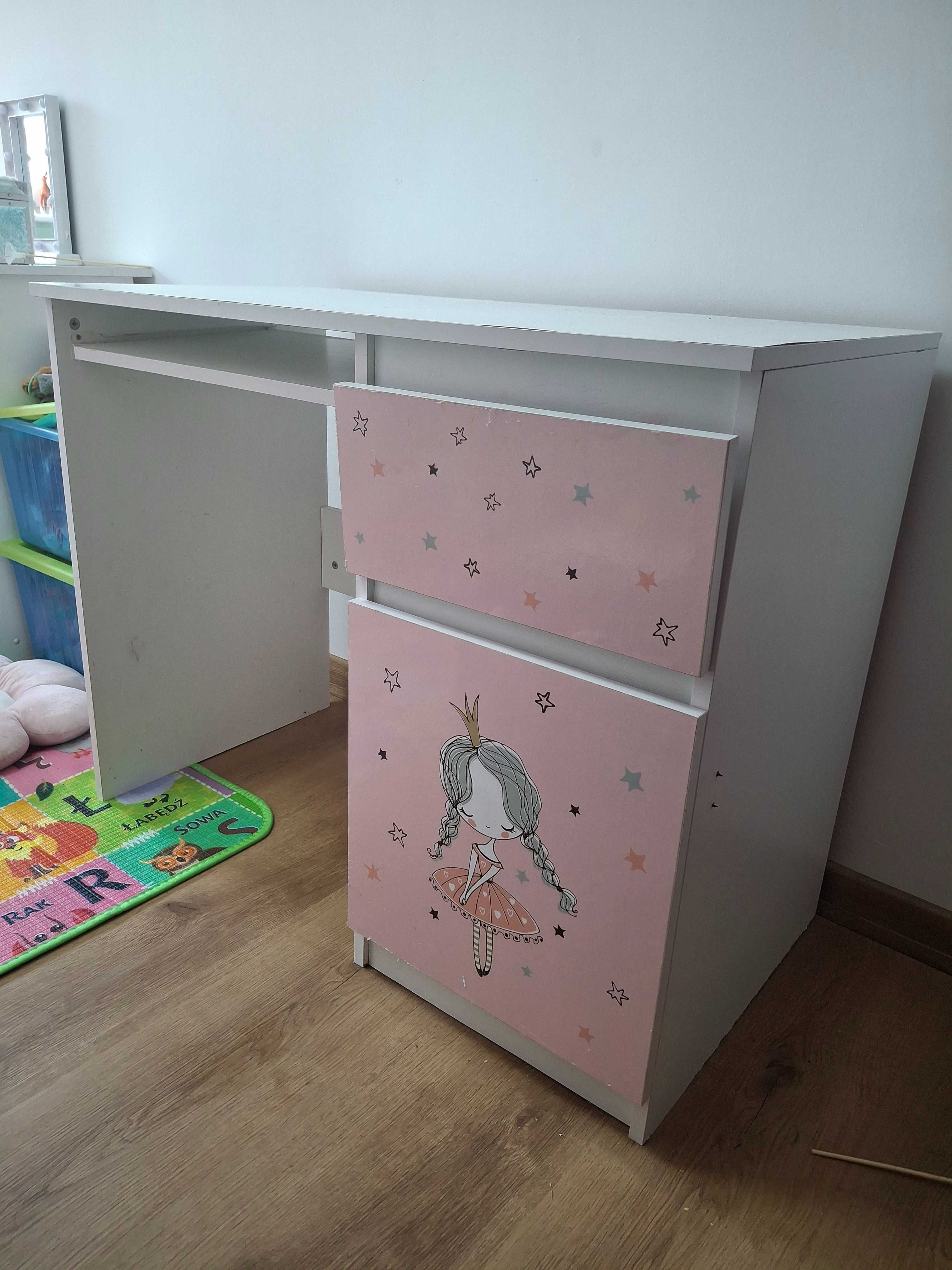 Sprzedam biurko dla dziewczynki
