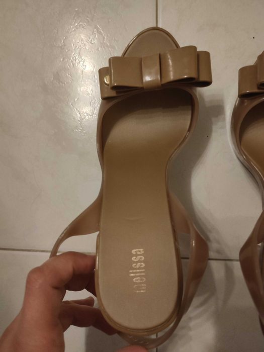 Sandálias Melissa 38