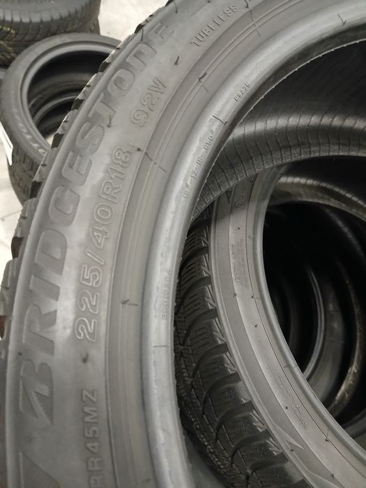 Зимові Шини БВ 225/40 R18 - BRIDGESTONE - Blizzak LM-001  Склад