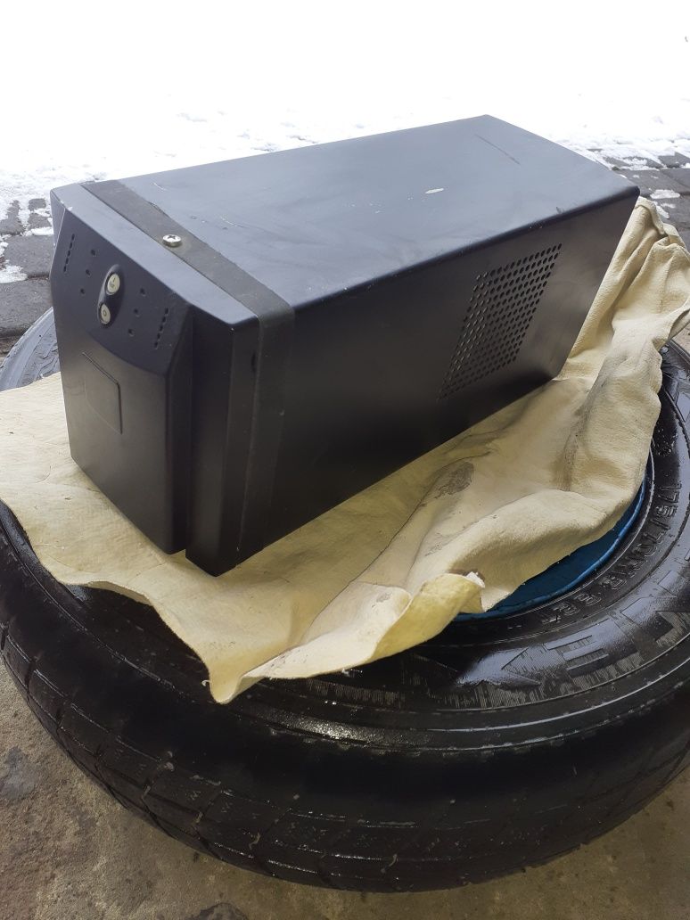 Apc smart ups 700