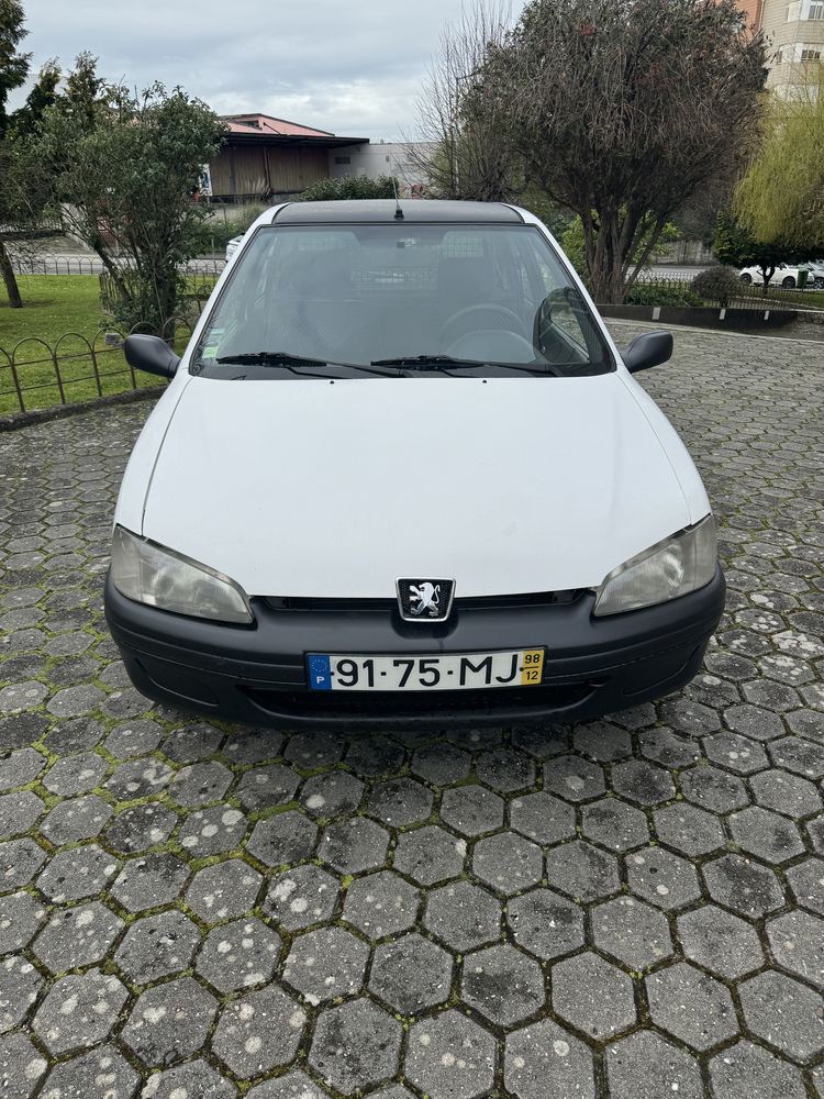 Peugeot 106 1.5 Diesel. Nada a apontar. So visto