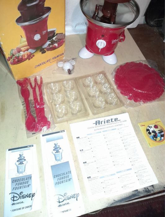 Fonte de chocolate do Mickey (a estrear)