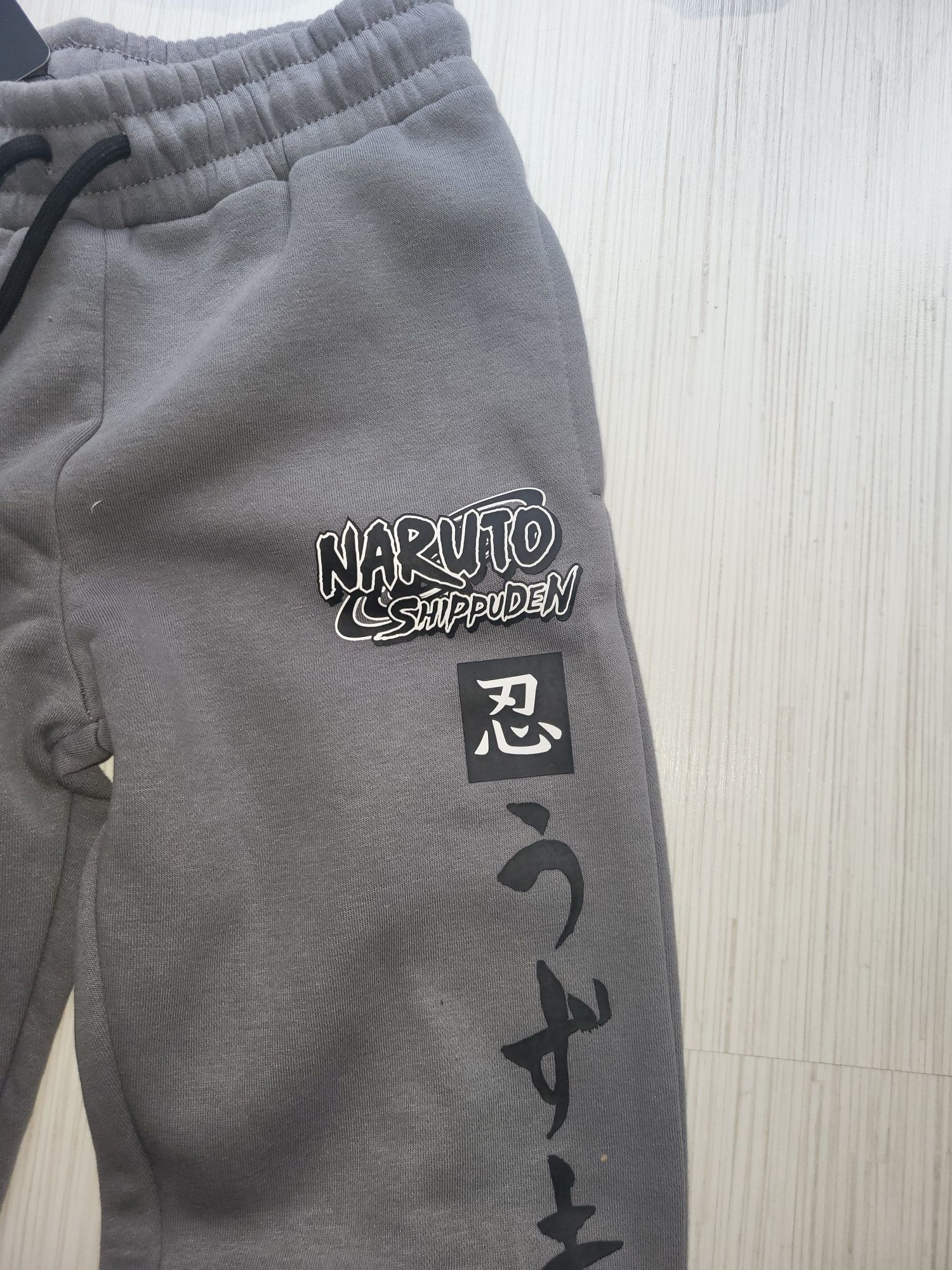 Nowe spodnie Naruto 146
