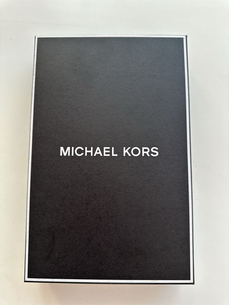 Коробка Michael Kors 20*13*3,5 см для ременів
