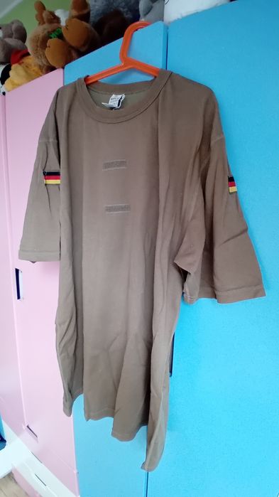 Podkoszulka military z flagą niemiecką