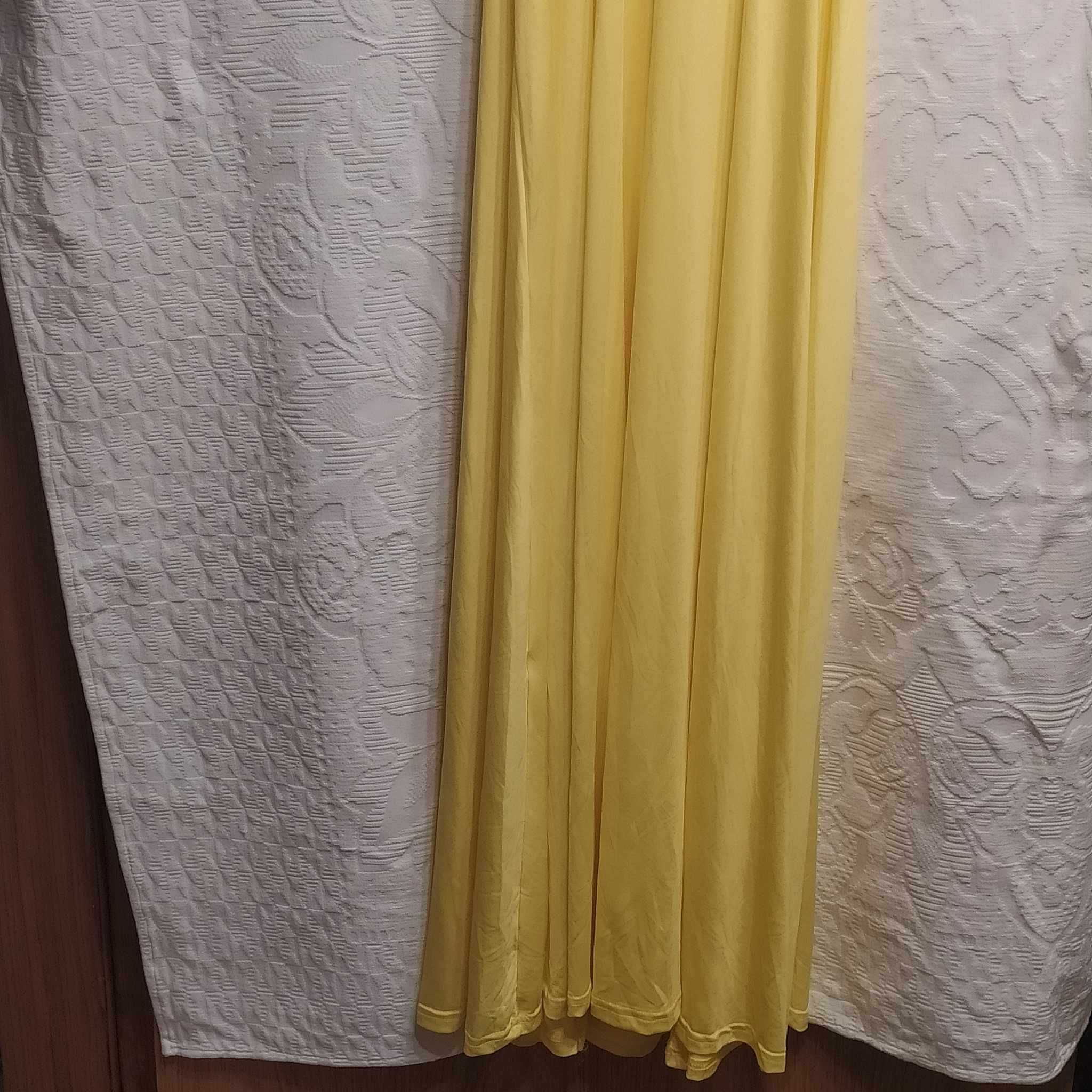 vestido em elastano para dias de festividades