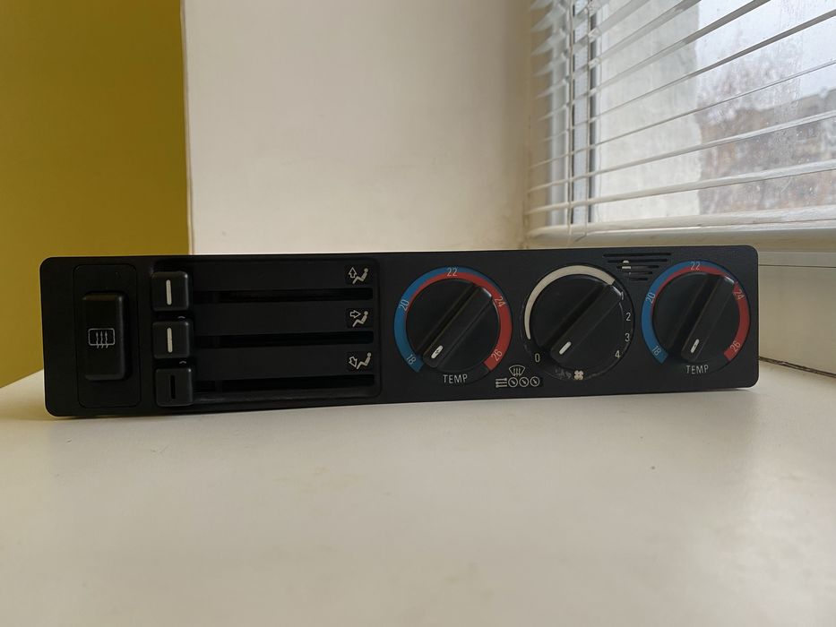 Блок управления печки BMW Е34