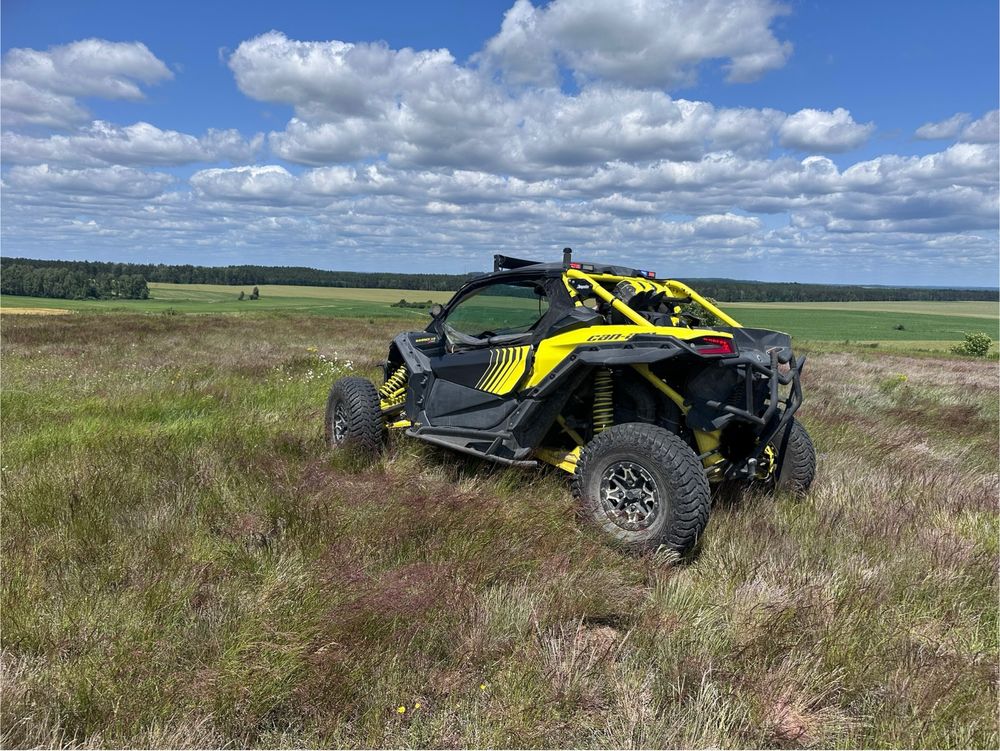 SPRZEDAM – Can-Am Maverick X3 X RS TURBO R