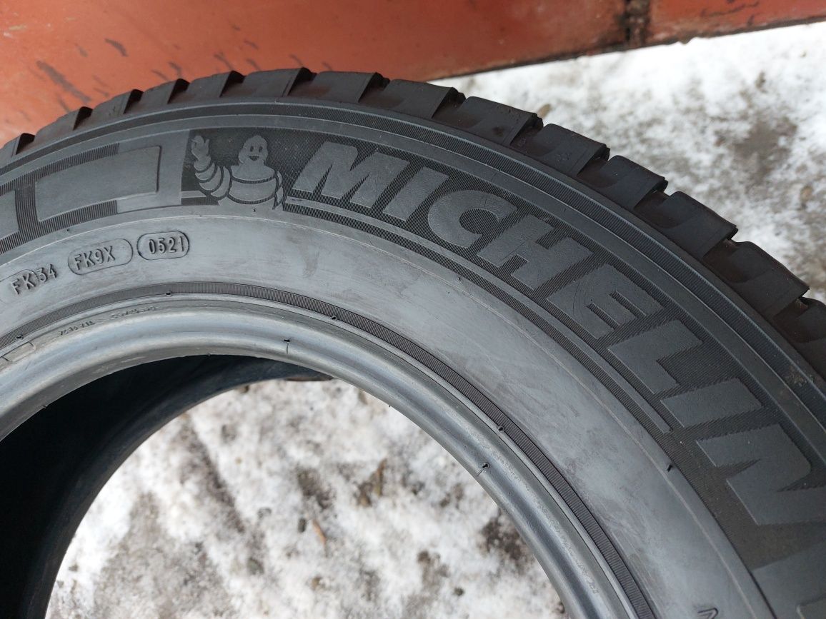 215/70/15C R15C Michelin AGILIS Camping 2шт ціна за 1шт літо шини