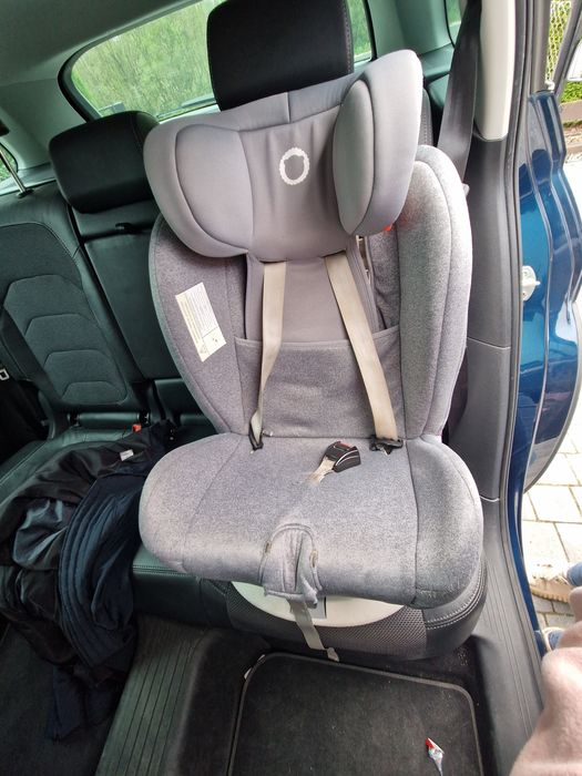 Fotelik Lionelo isofix