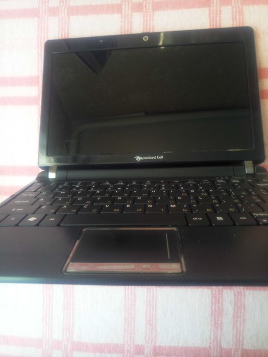 нетбук Packar bell