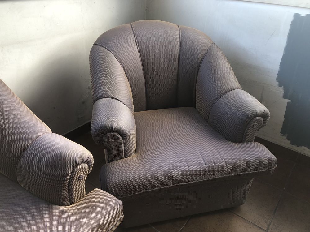Sofa cama como novo e 2 poltronas