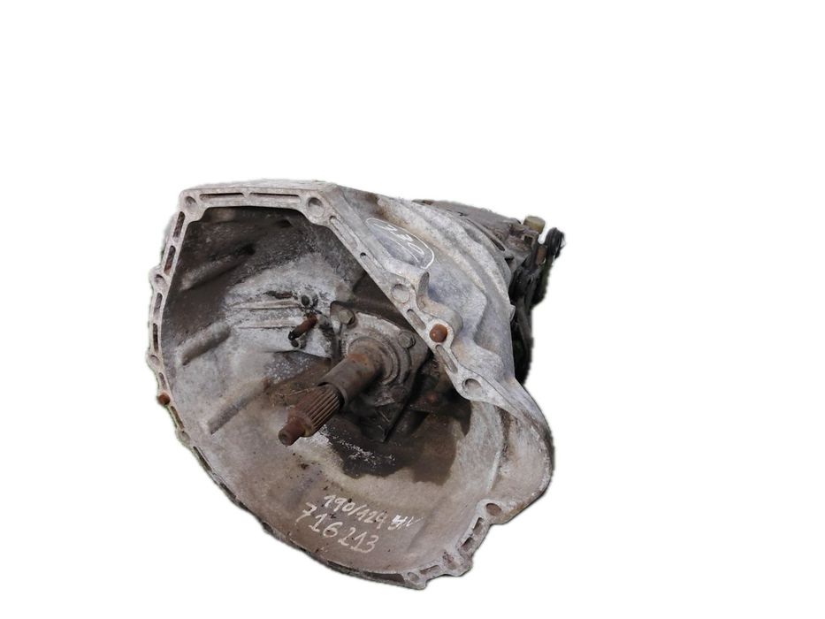 Caixa de velocidades manual MERCEDES-BENZ Três volumes (W124)