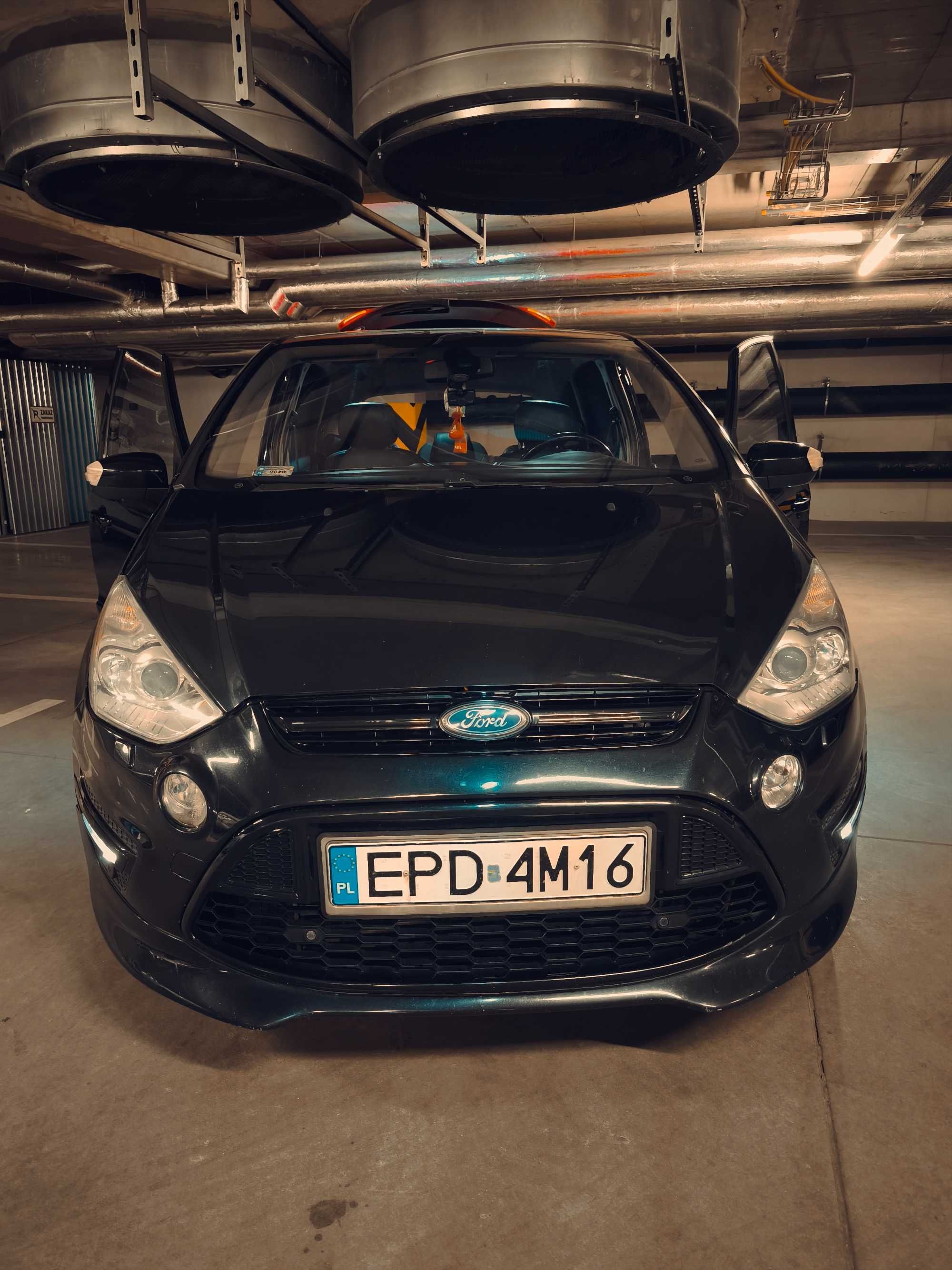 Ford S-Max 2.0 T Titanium, Doinwestowany Mocny w gazie 243KM