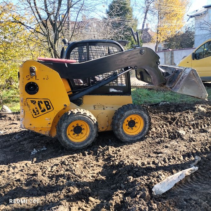 послуги мінінавантажувача бобкат