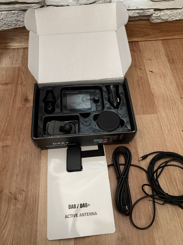 Odbiornik DAB+ z kolorowym ekranem LCD | Bluetooth | SD |