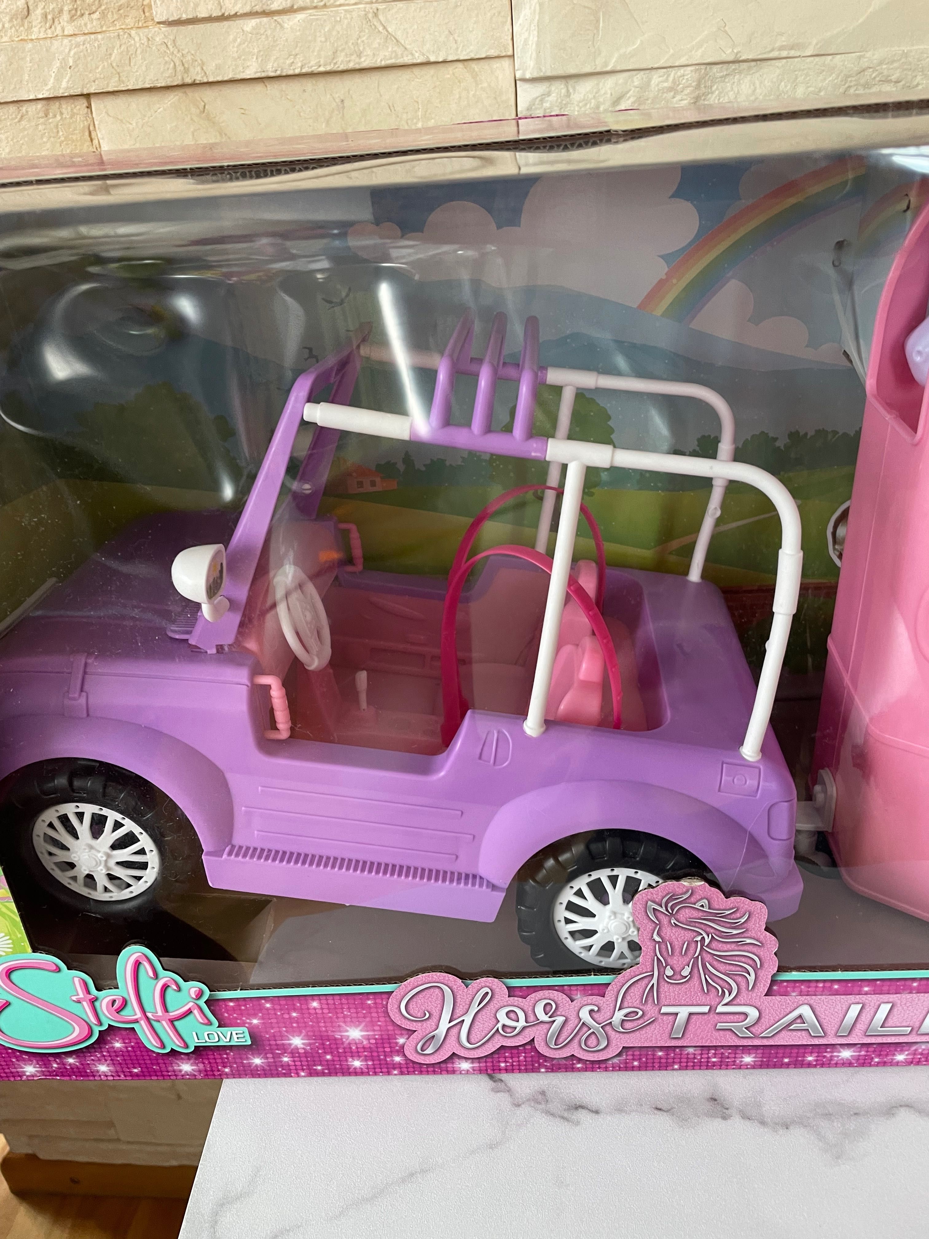 Steffi Auto + przyczepa z koniem, jeep dla Barbie, koń Barbie