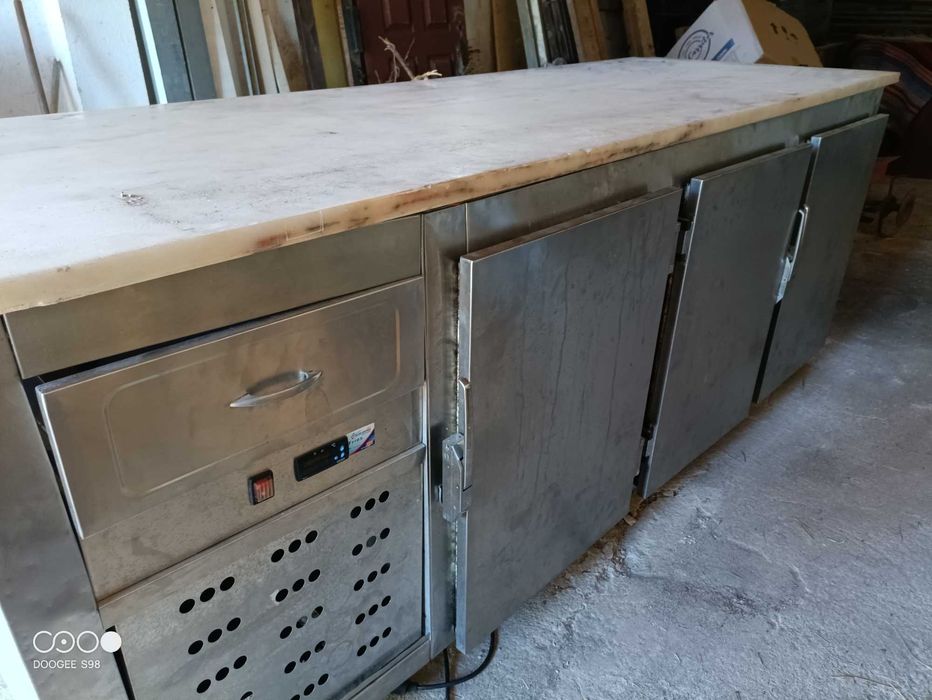 Venda Urgente! Bancada de Pastelaria/Padaria com frio