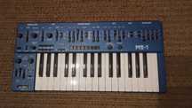 Behringer MS-1  MS-101  klon Sh-101 syntezator analogowy stan idealny