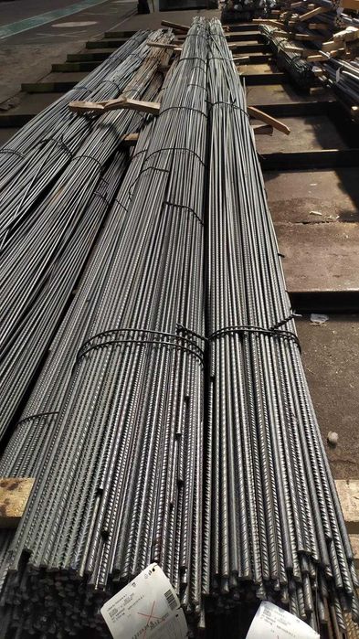 Stal zbrojeniowa pręty żebrowane fi 10-32 cykliczność list 3-4 mies.