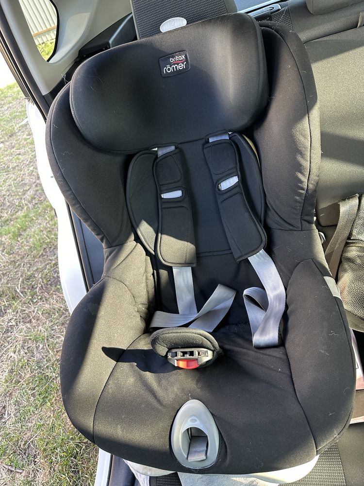 Автокрісло Britax Romer II