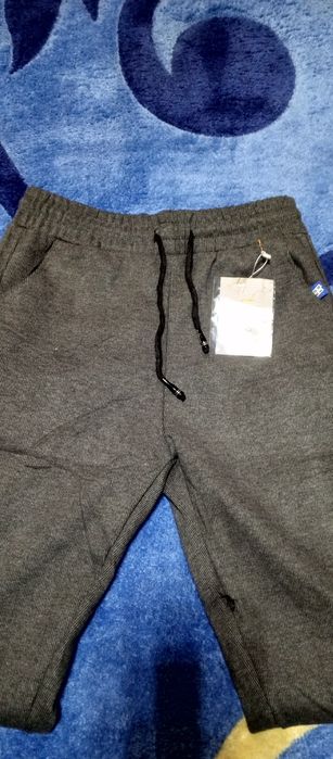 Нові жіночі штани